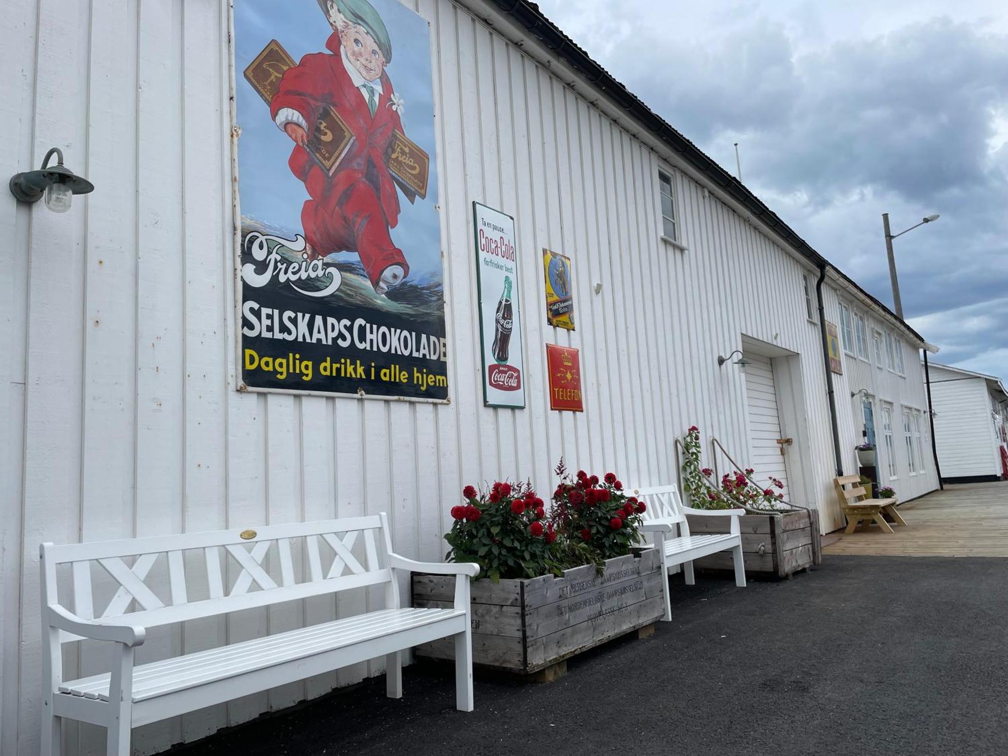 1. Etg I Dampskipsbrygga, Lodingen Havn 외부 사진