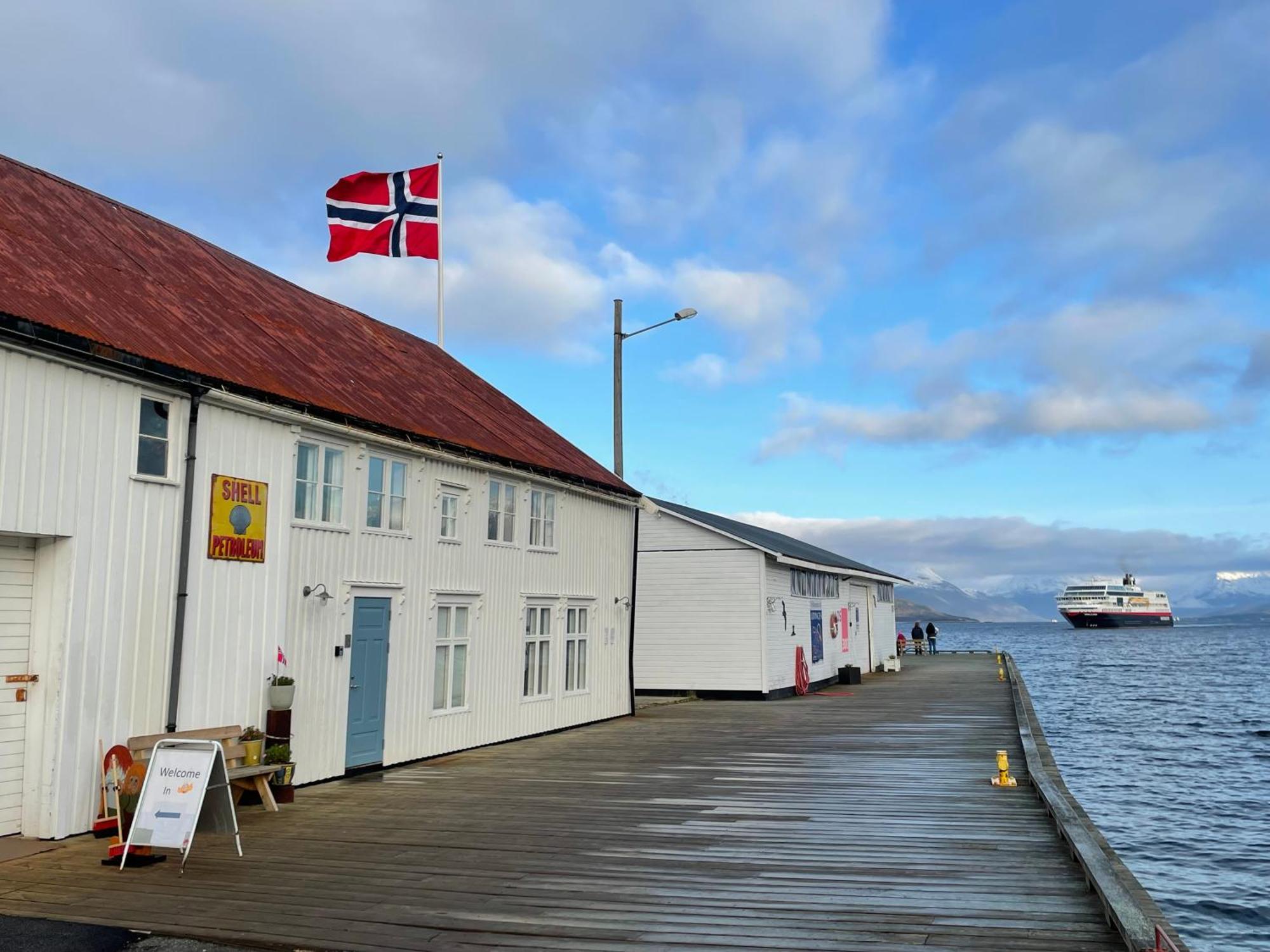1. Etg I Dampskipsbrygga, Lodingen Havn 외부 사진