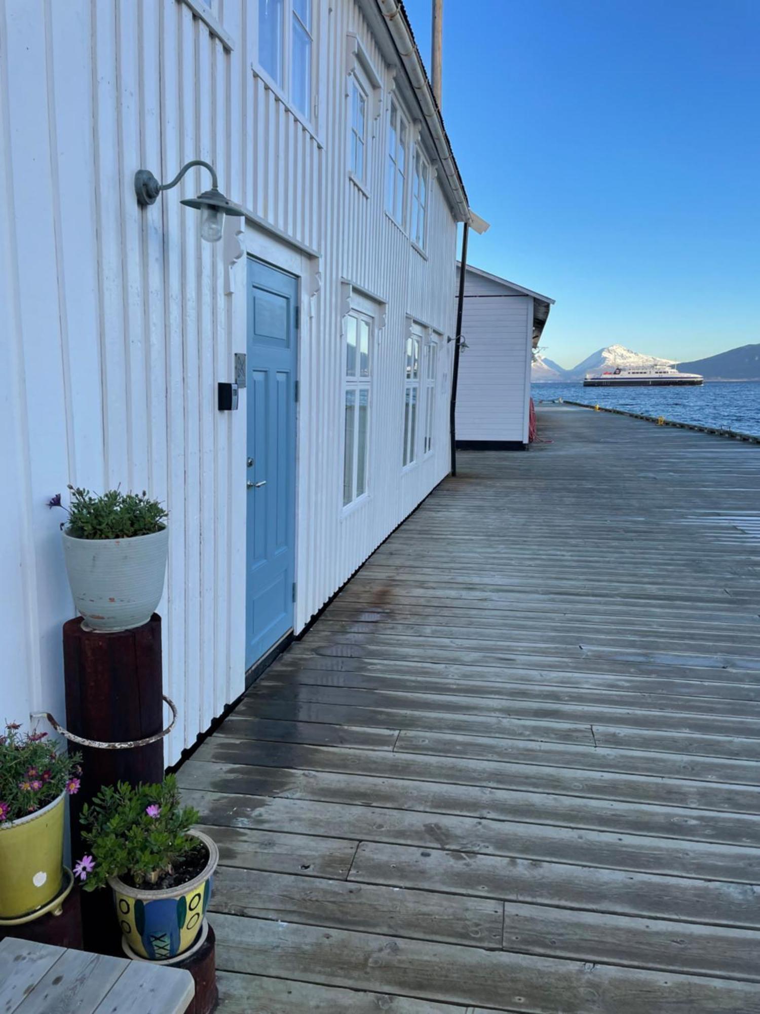 1. Etg I Dampskipsbrygga, Lodingen Havn 외부 사진
